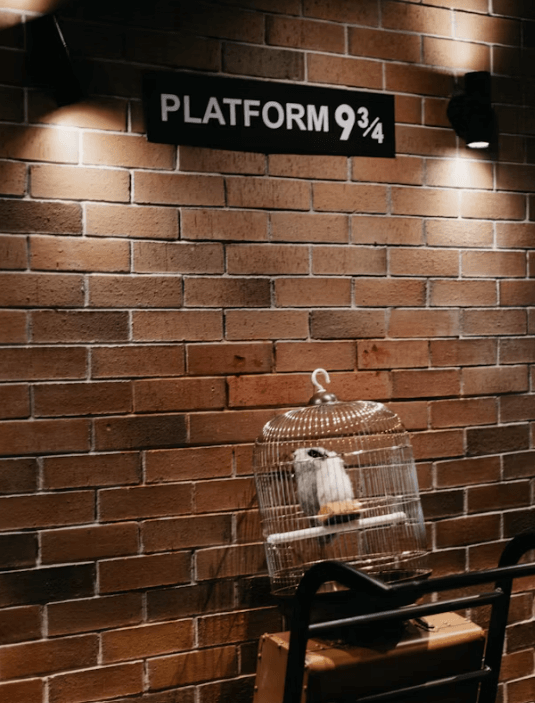 해리포터와 함께 떠나는 영국 여행: 마법 같은 순간 완벽 가이드