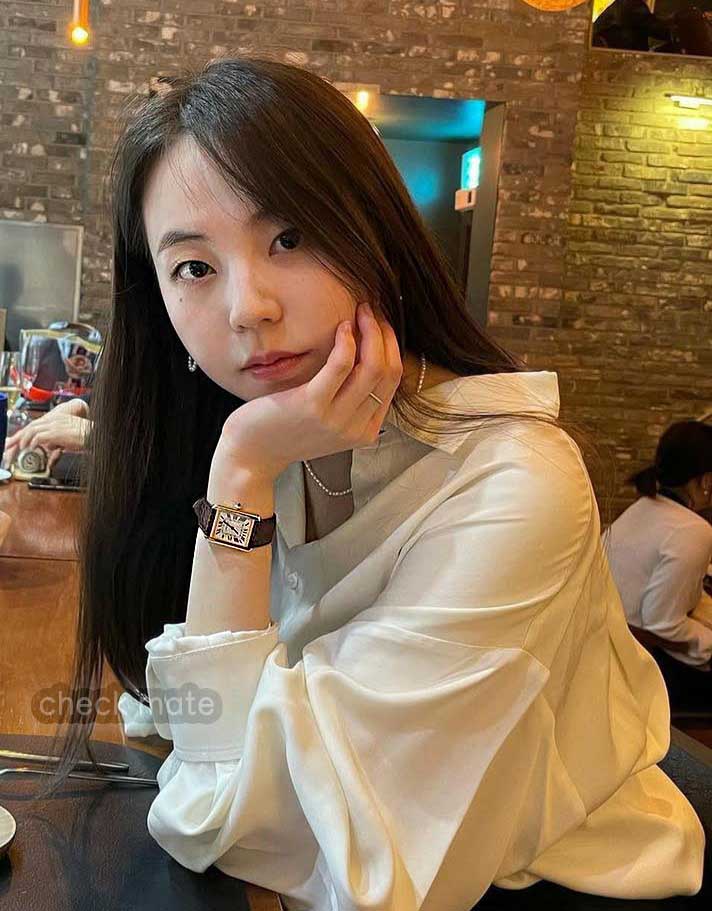 까르띠에 시계 안소희