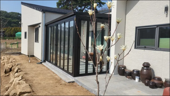 썬룸 폴딩도어 설치