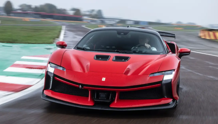 페라리 SF90 중고차 가격 시세표 유지비