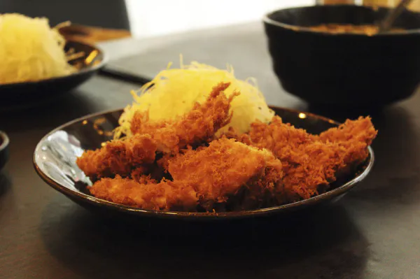 생생정보 장사의 신 치즈돈가스 음식점 위치