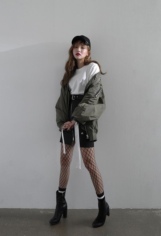 시크한 스타일의 데일리룩 패션스타일 사진 모음 시크한 스타일의 데일리룩 패션스타일 사진 모음