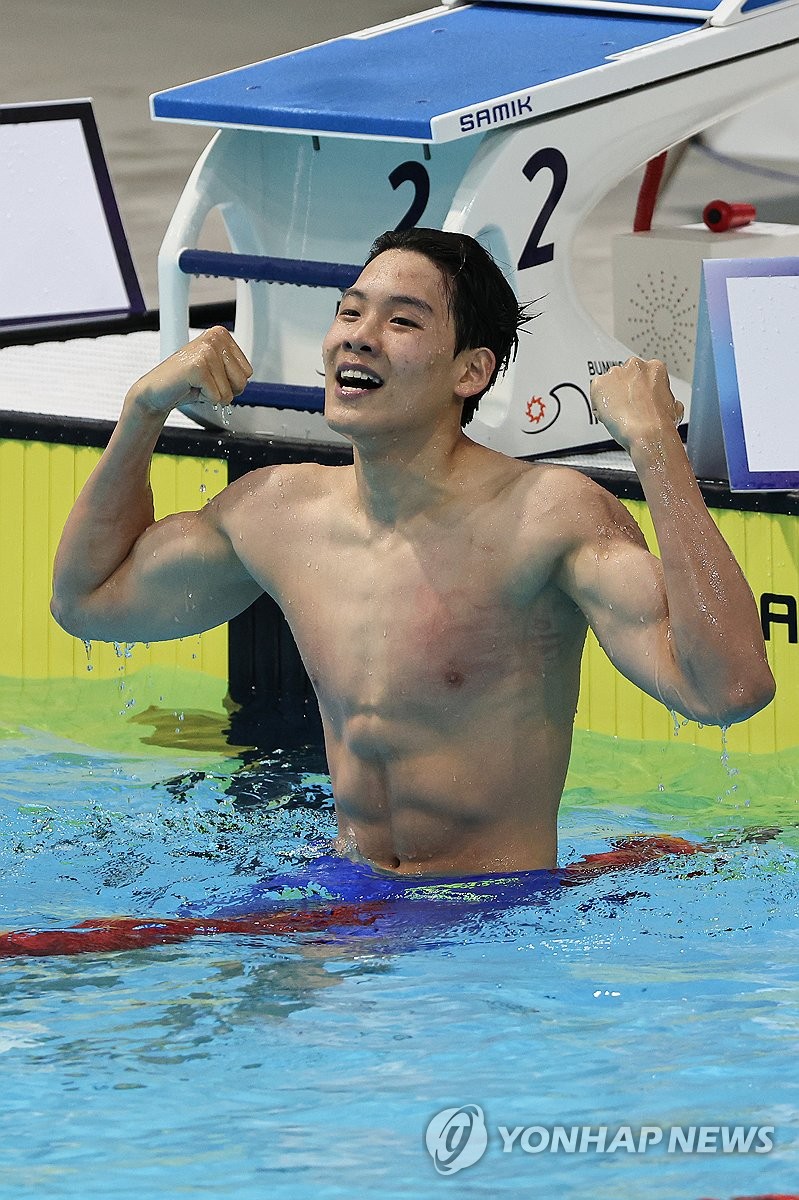 김영범 한국 신기록 계영 신기록 황선우 김우민 양재훈