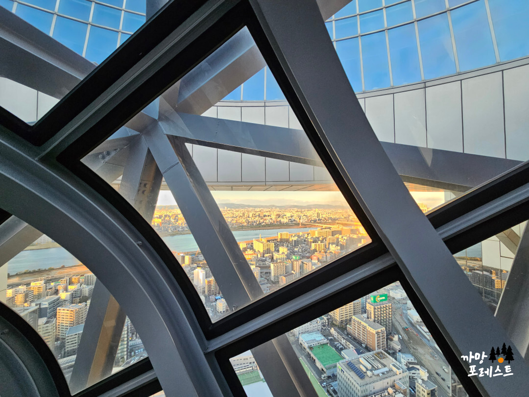 오사카 우메다 공중정원 올라가는길