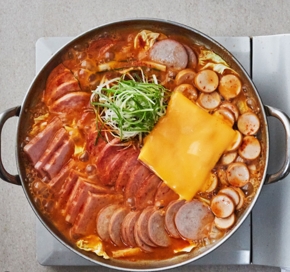 부대찌개 이미지