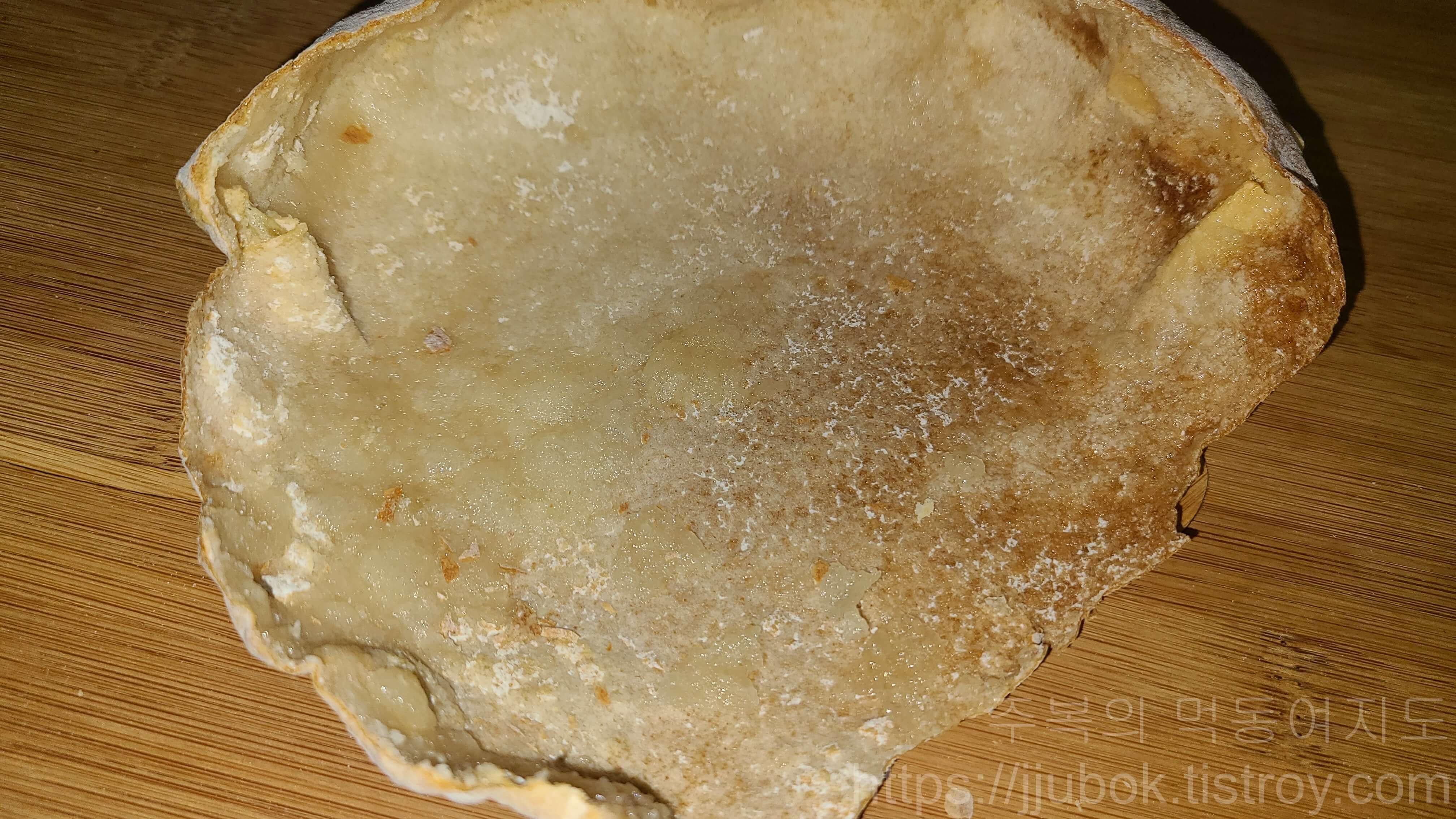 산동만두-공갈빵-질감-4