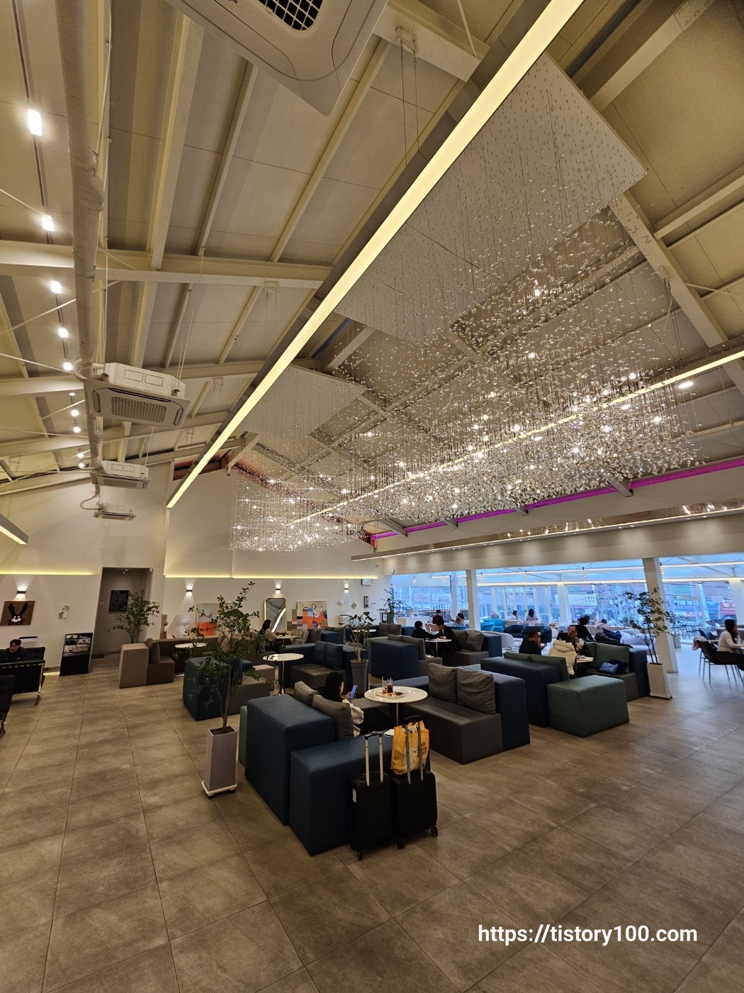 루나루이스 카페