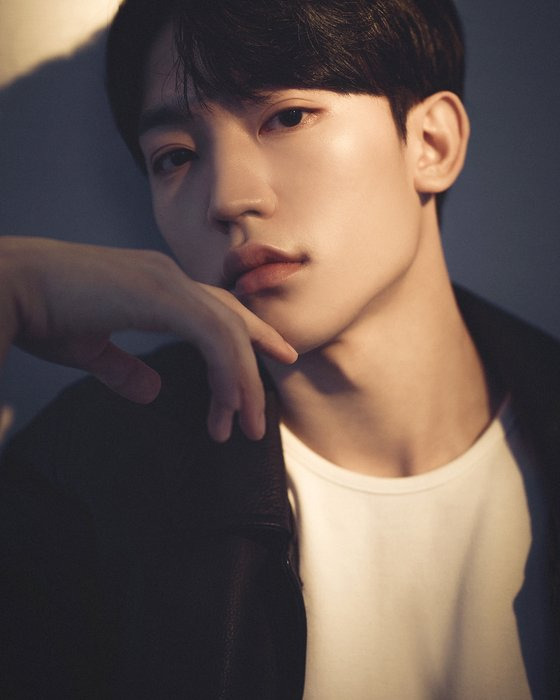 김현욱 말하지 않아도 알 수 있는 매력과 스타일