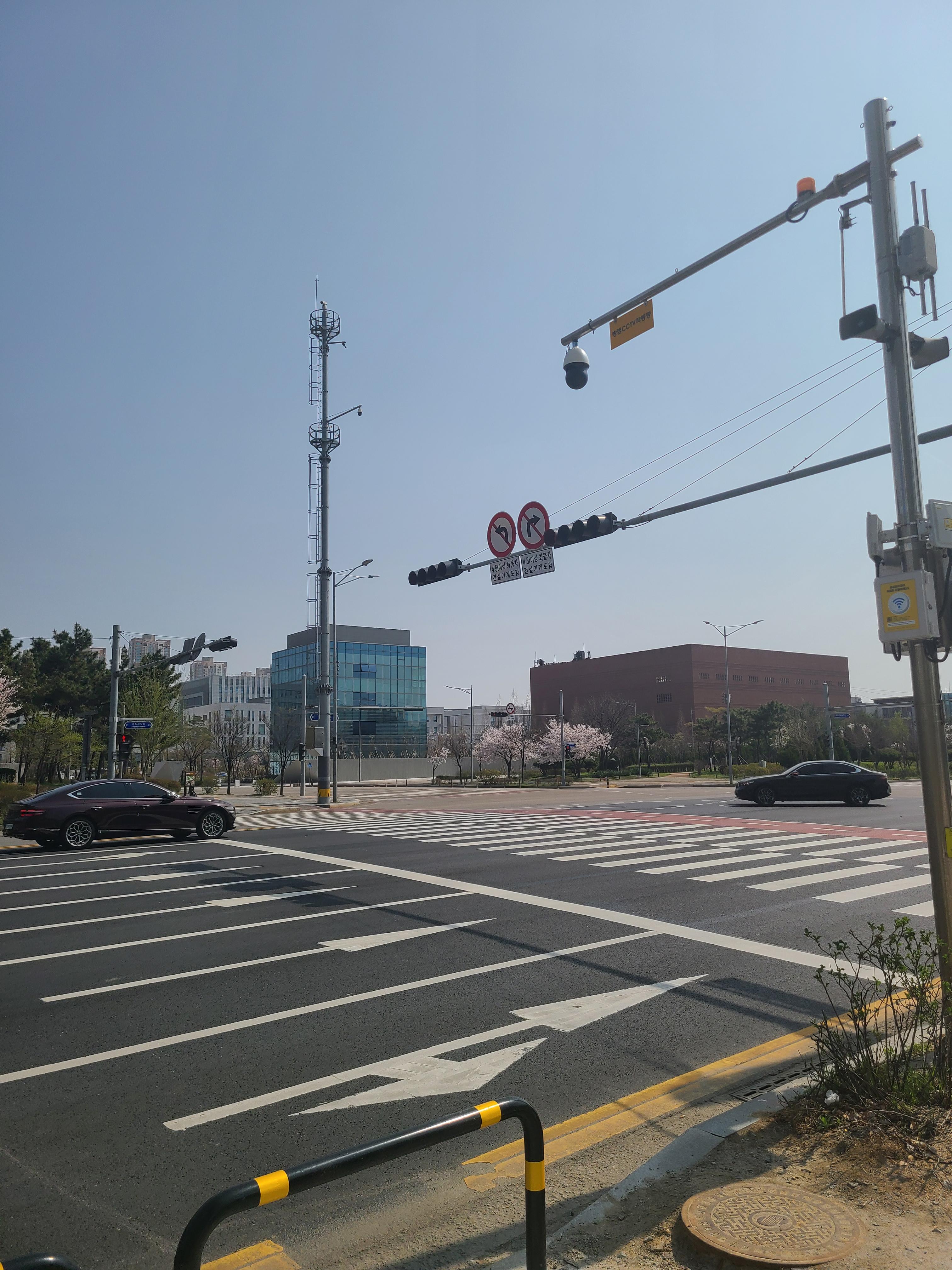 송도 AIT센터 외관 및 주변환경6