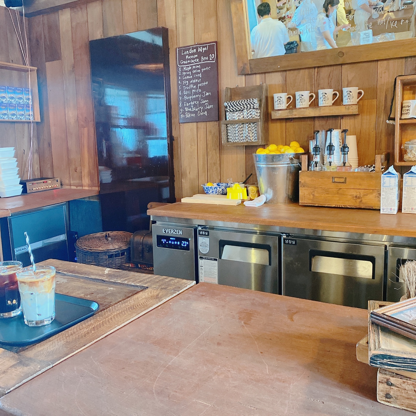 제주 구좌읍 동복리 동복마을 빵지순례 성지 런던베이글뮤지엄 제주 쪽파베이글 잠봉뵈르 샌드위치 베이글