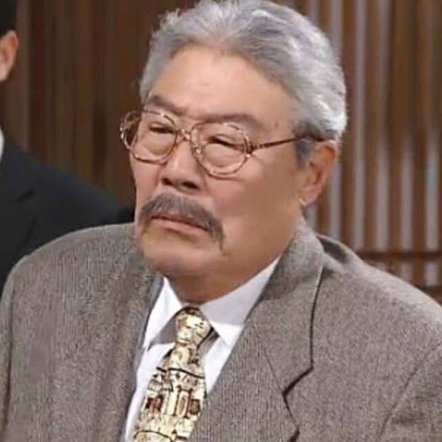 배우-김성겸