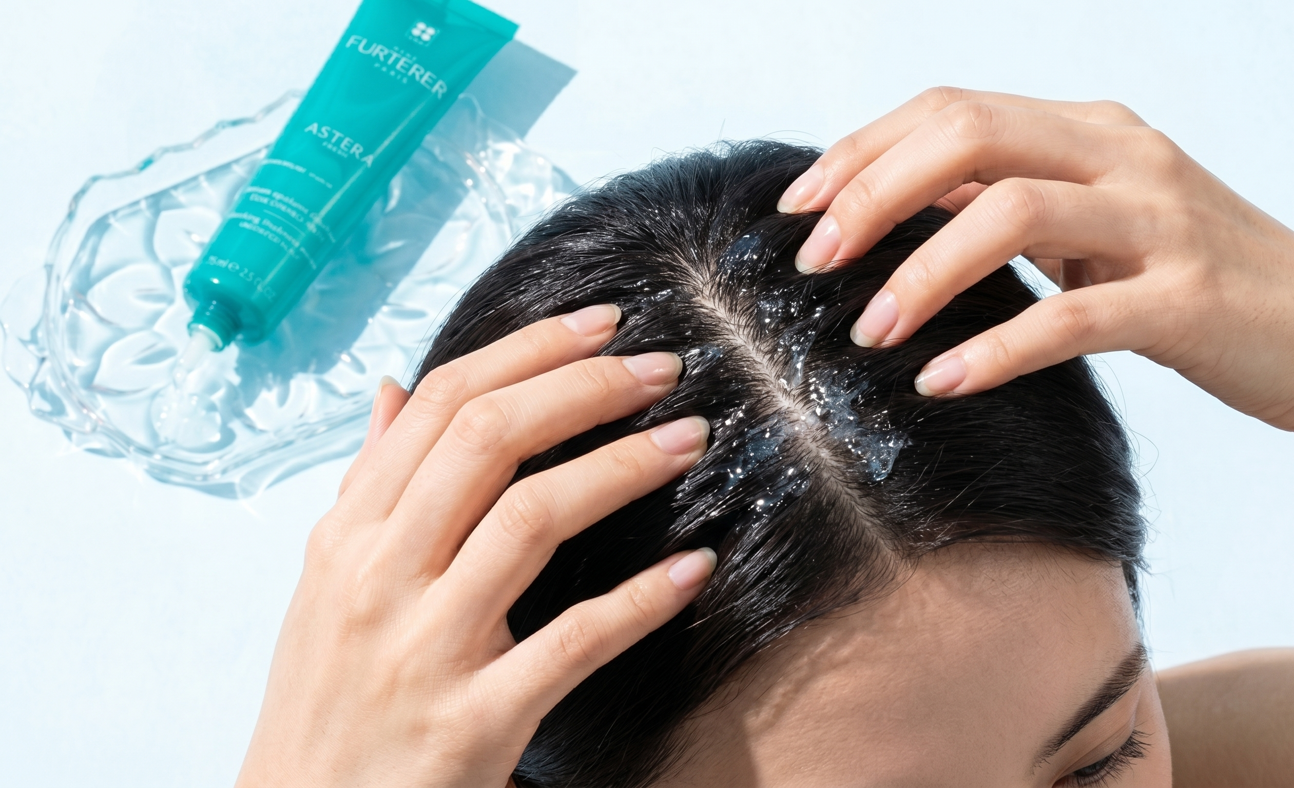 <img src="cooling-serum-scalp-massage.jpg" alt="세럼 도포 후 두피 마사지를 하는 올바른 방법 시연">