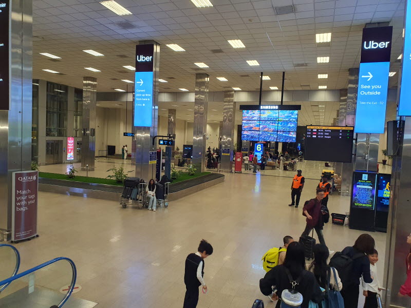 스리랑카-공항-짐찾는-곳