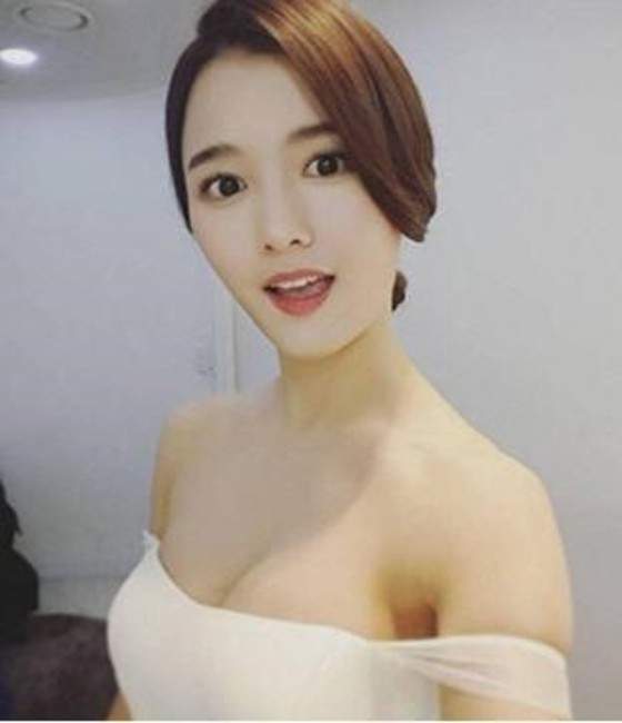 배우 남보라