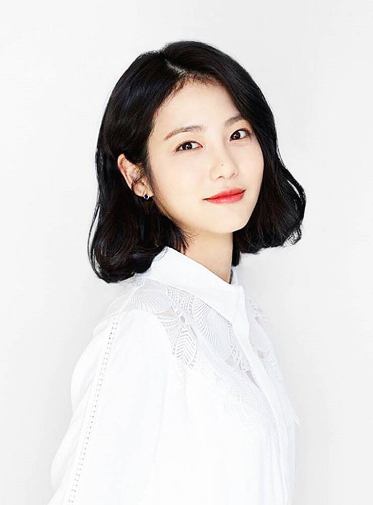 배우-신예은