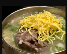 평이담백뼈칼국수