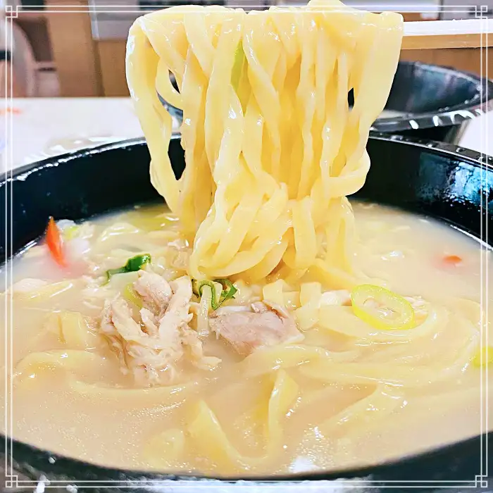 픽업 트렌드 스페셜 당진 삽교호 행담도 닭 반마리가 통으로 들어간 닭국수 맛집