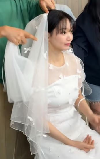 신민아 웨딩드레스 김우빈 결혼 드라마