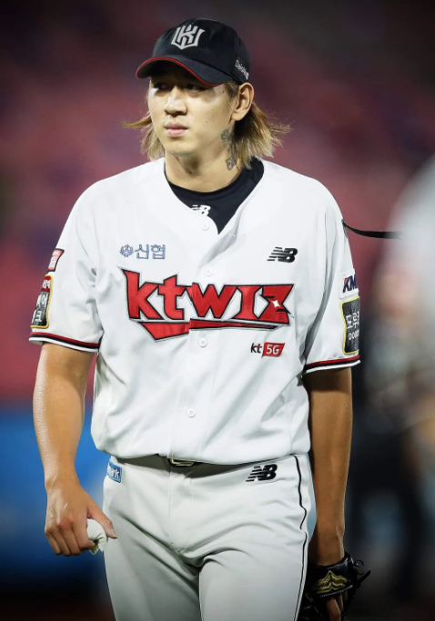 이대은 야구선수 프로필 퍼펙트 게임 불꽃야구