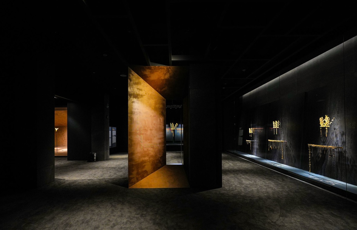 신라금관 특별전 어린이 관람