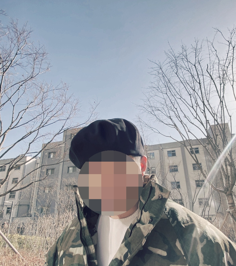 데일리룩('26.2.22.)밀리어네어햇 헌팅캡 베레모, 파르티멘토 카모패딩 밀리터리패딩, 무신사스탠다드 슬리브티셔츠, 무신사스탠다드 벌룬팬츠, 헬로헬 스퀘어 엔지니어부츠 웨스턴부츠