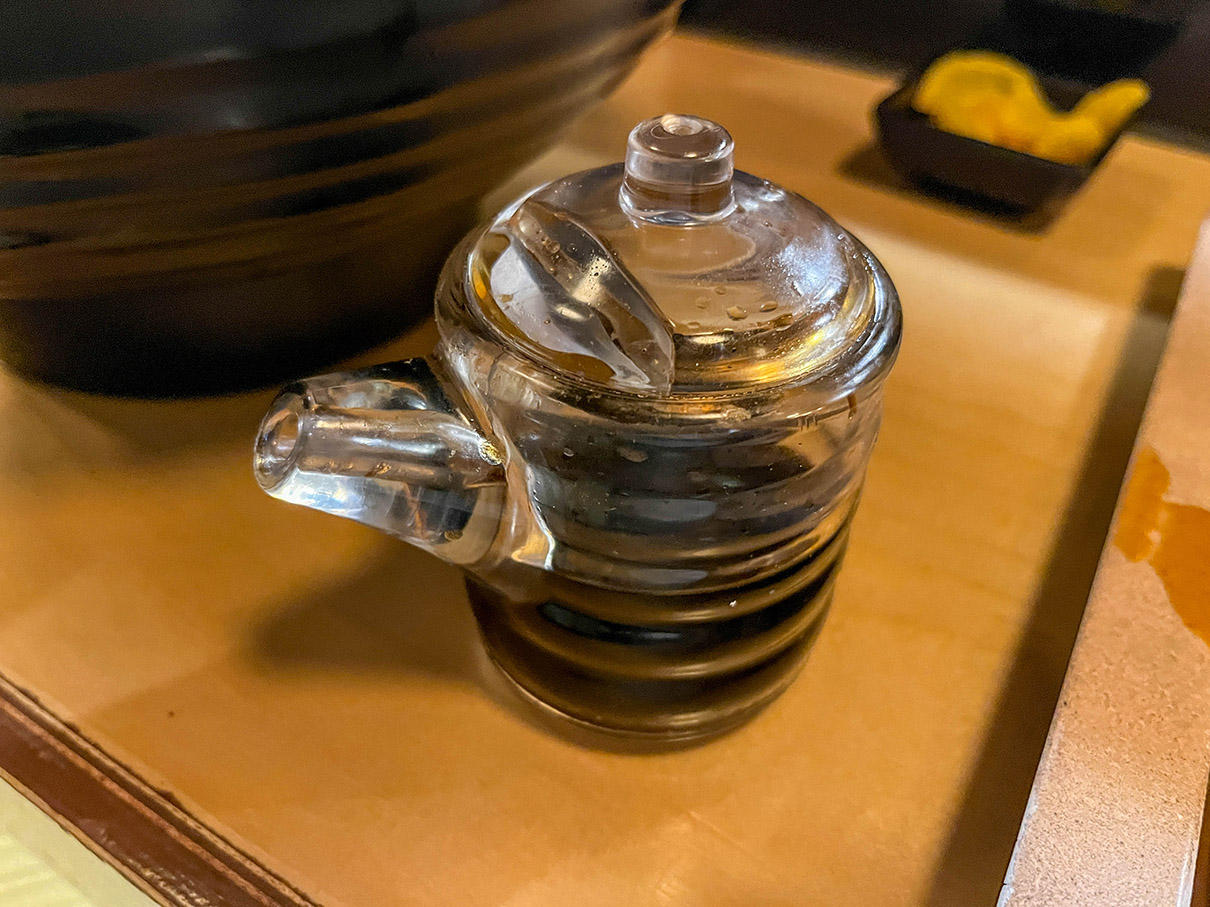 긴자료코 사케동