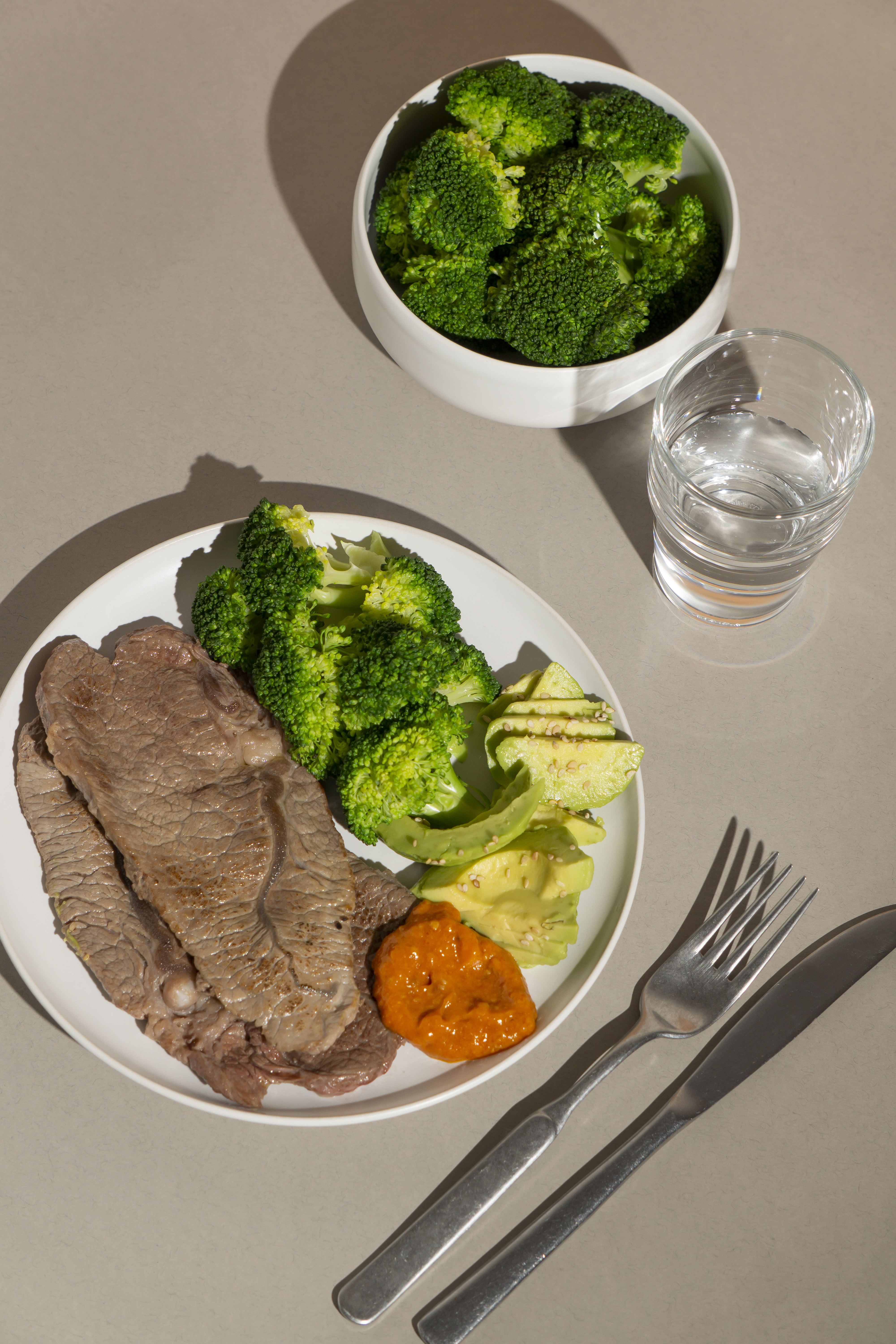 췌장암에 좋은 브로콜리 아보카도 식사 사진