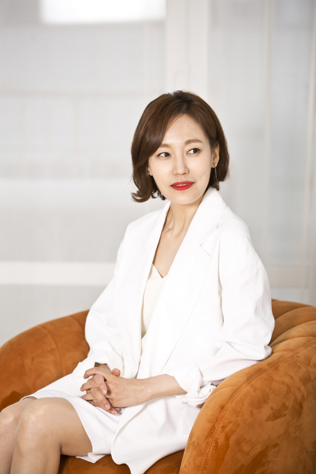 진경 배우 프로필 나이 키 결혼 남편 이혼 리즈 드라마 인스타