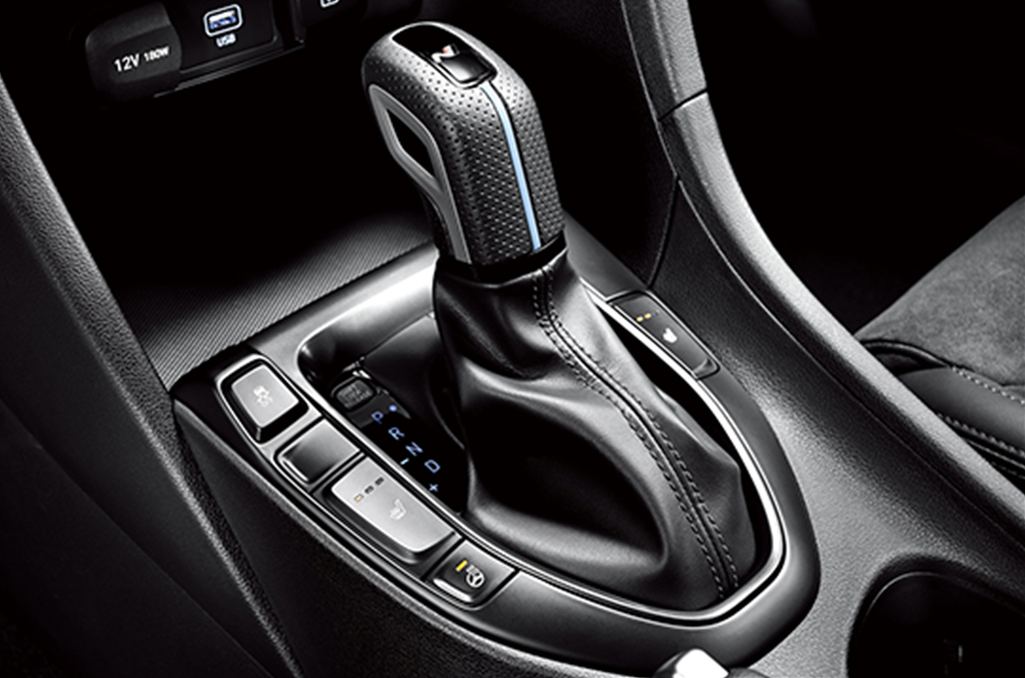 2020년형 현대 벨로스터N 기어노브 사진