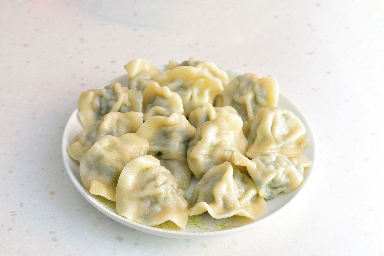 비비고 김치만두