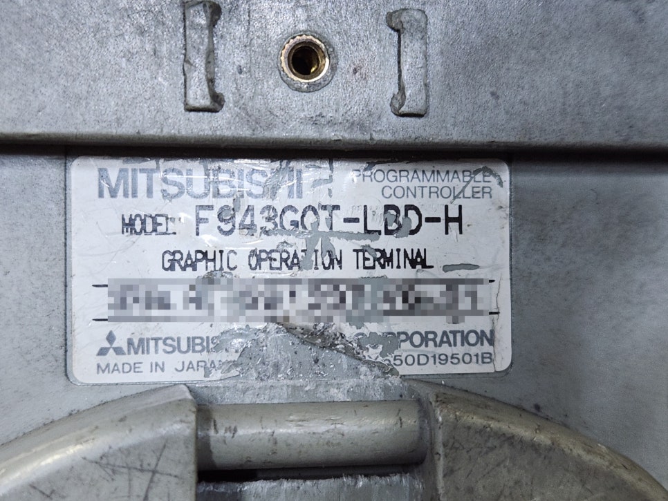 미쓰비시(MITSUBISHI) 터치패널 F943GOT-LBD-H 터치 불능 수리 완료