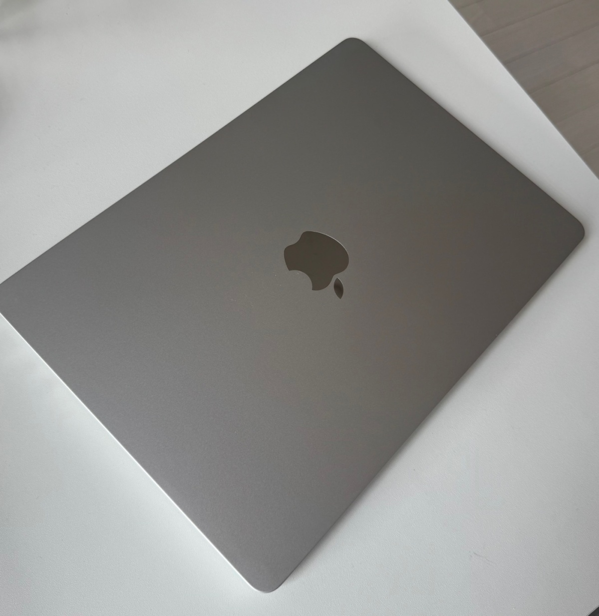 애플 맥북에어 M4 실사용 리뷰 썸네일