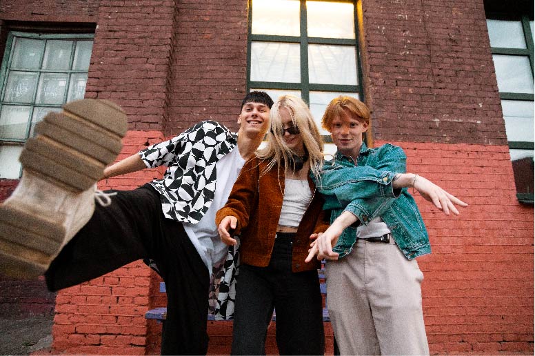 10대가 선호하는 스트리트 패션 브랜드 분석