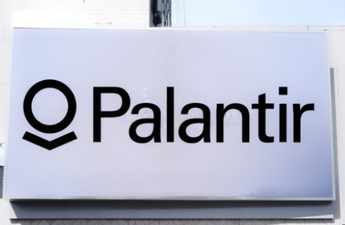 팔란티어 주가 75% 상승! 2025년 전망과 매수 시점