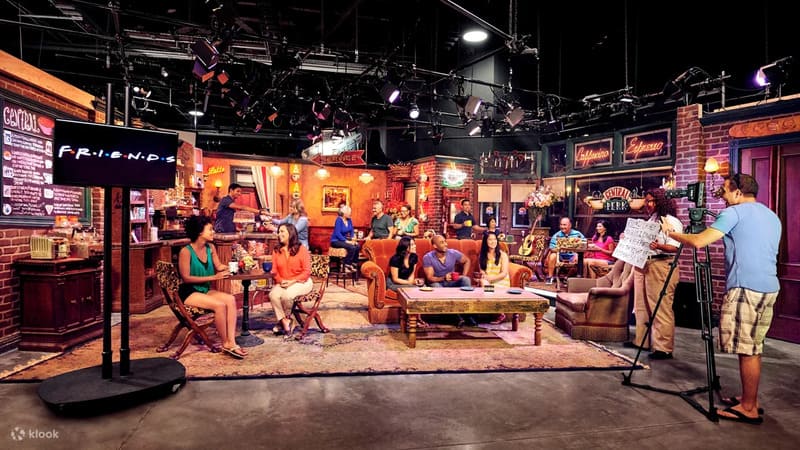 로스앤젤레스 워너브라더스 스튜디오 프렌즈 세트장