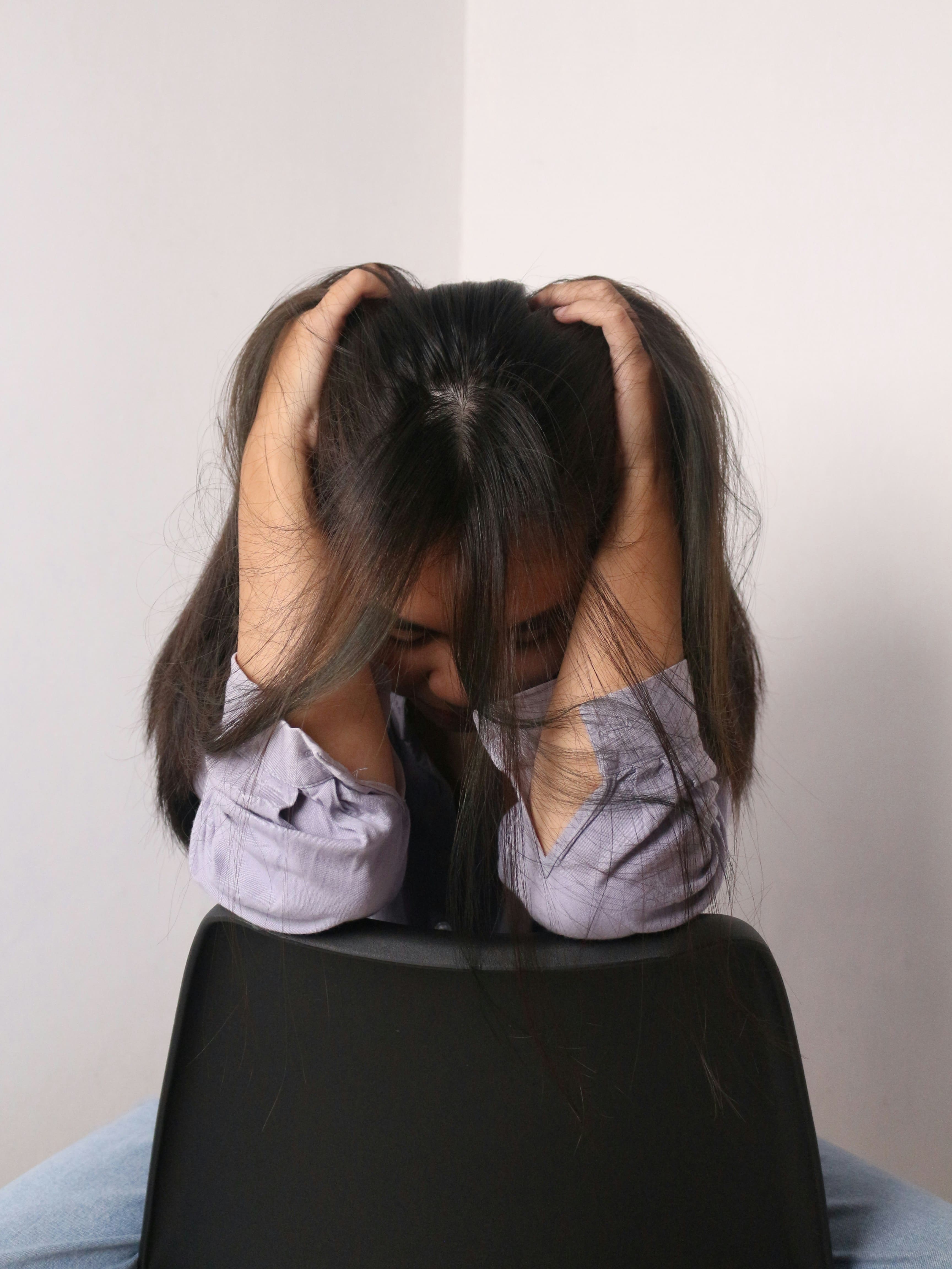 임산부 두통&amp;#44; 참지 말고 이렇게 해결하세요. 임신 중 두통 원인과 대처법 총정리