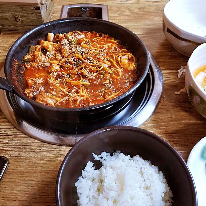 6시내고향 포항 낙지전골 현지인 로컬 추천 30년 노포 고향정가게 고향노포 낙지 볶음 맛집 오늘 방송 추천