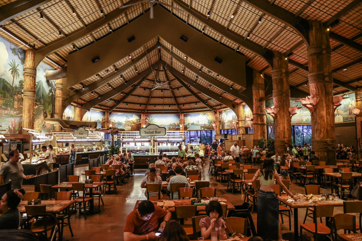 하와이 폴리네시안 센터 뷔페