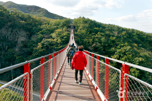 감악산 출렁다리