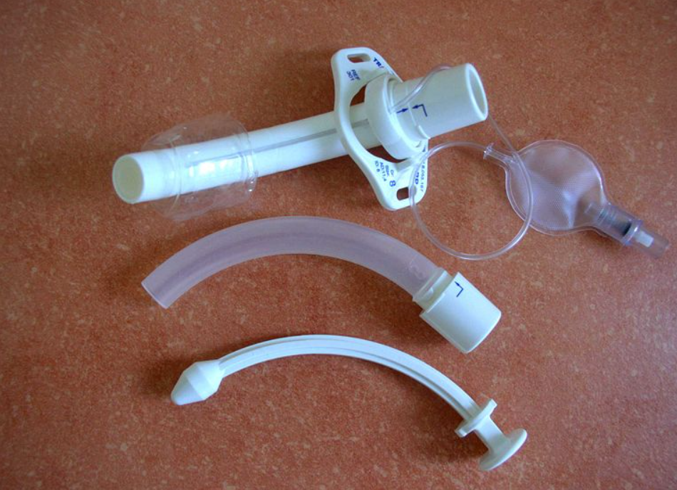 기본간호 [핵심간호술기] - 기관절개관 관리