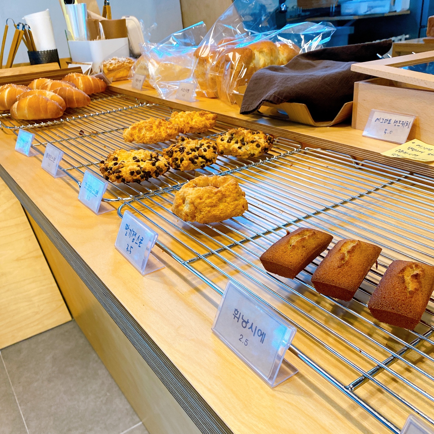 제주 조천방파제 오션뷰 로스터리 베이커리 카페 시소