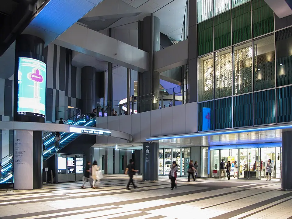 시부야역 주변 상업 시설 및 기타 코인 로커