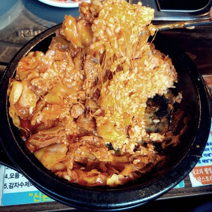 춘천닭갈비치즈덮밥