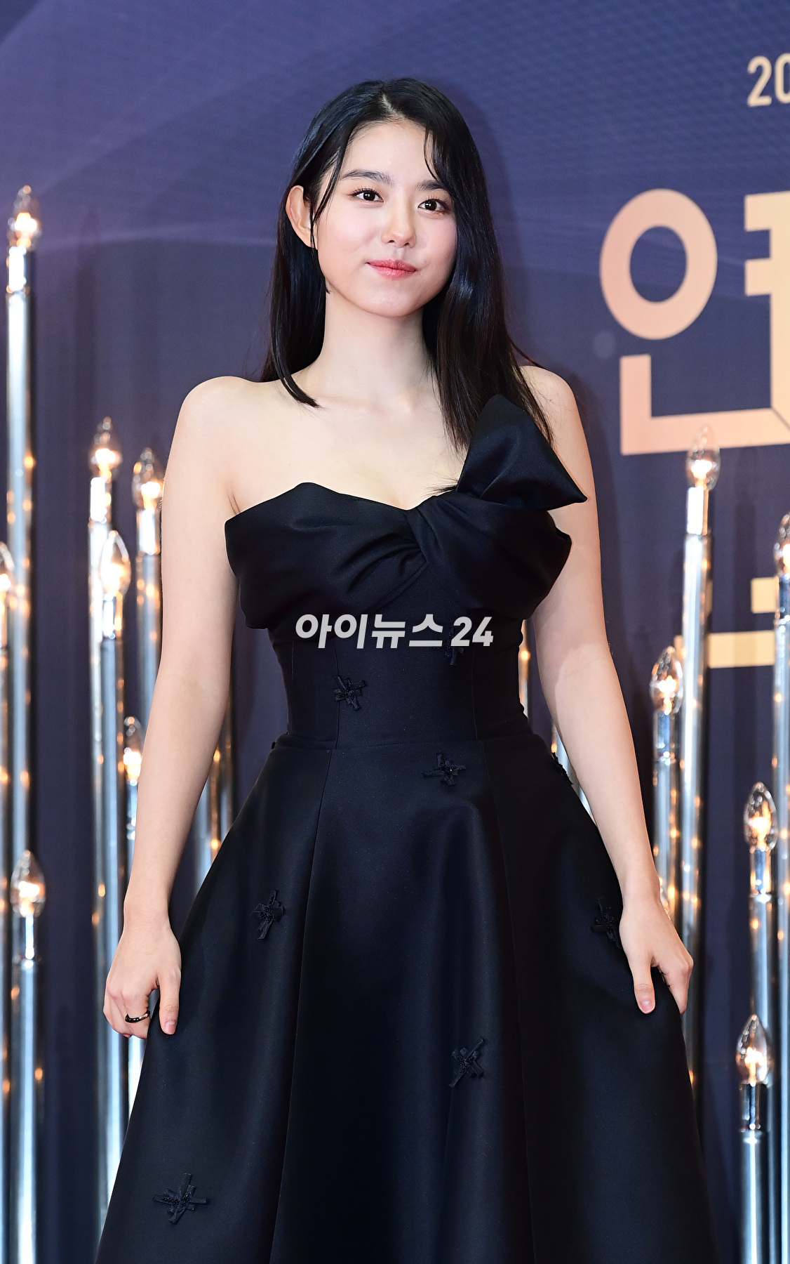 배우 김소혜가 31일 오후 서울 영등포구 여의도 KBS 신관홀에서 진행된 '2023 KBS 연기대상' 시상식에 참석하고 있다.&nbsp; [사진=정소희 기자]