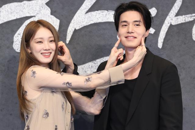 착한 사나이 이동욱 이성경