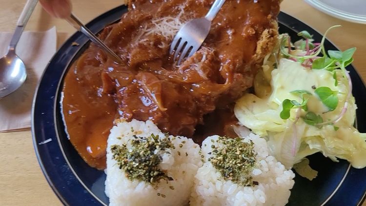 제주-구좌-맛집-월정리-감성식당-돈까스-맛집-달이뜨는식탁