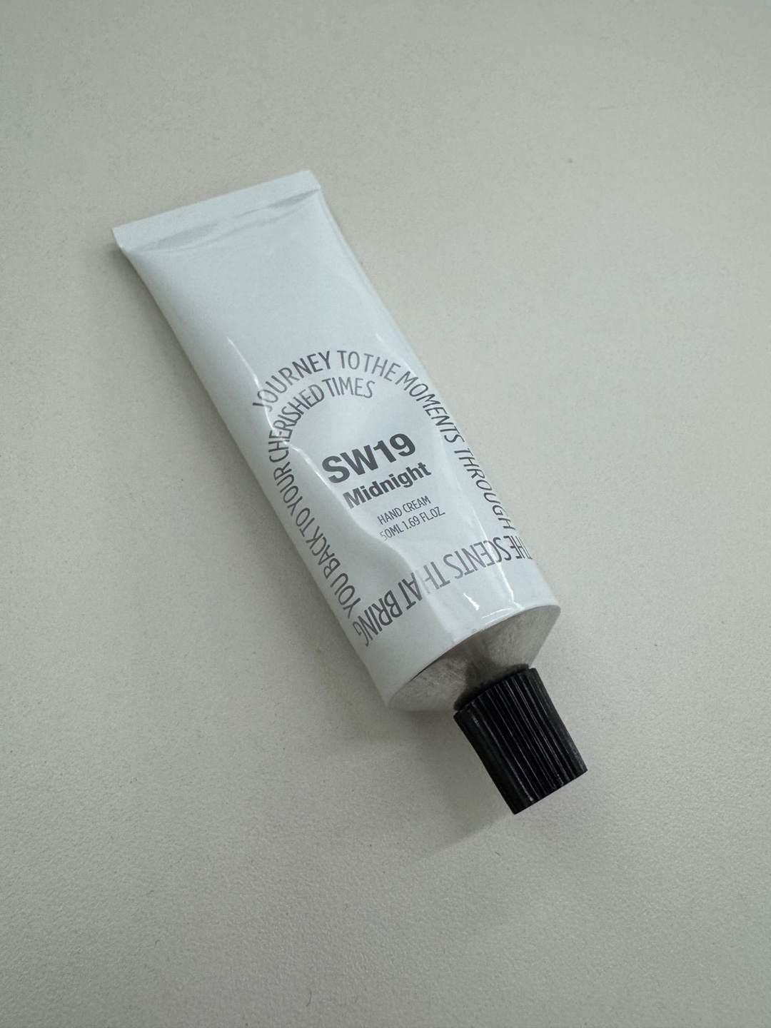 SW19 미드나잇 핸드크림(SW19 Midnight Hand Cream) 실구매 사진