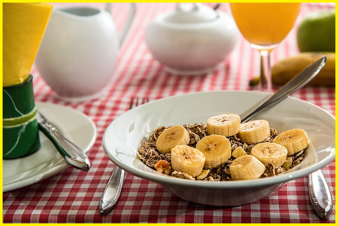 갱년기 증상 완화에 좋은 음식 7가지 &ndash; 매일 실천 가능한 식단 팁까지 정리