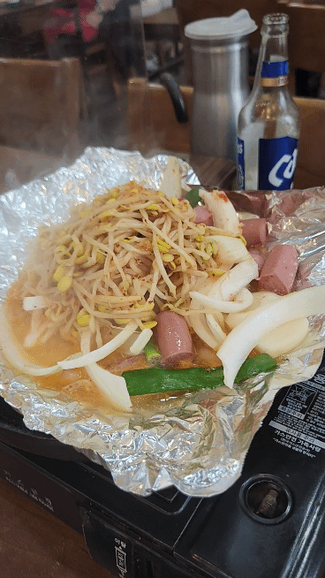 끓고있는_베이컨_소세지_볶음