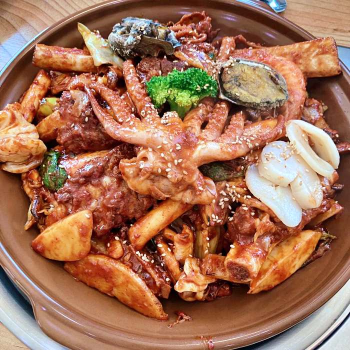 생생 정보마당 영종도 을왕리 왕갈비 해물 전골 맛집